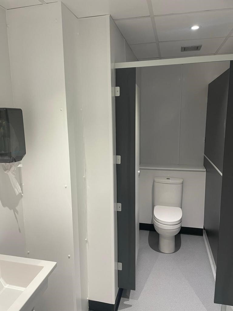 A recent toilet refurbishment project for a new client in Twickenham 
#officeinteriors #officefitout #officerefurbishment #commericalfitout #eduction #southeast #twickenham #toilets #wc #washrooms #disabledtoilets #cubicbles #urinals #sinks #toiletrefurbishment #toiletfitout