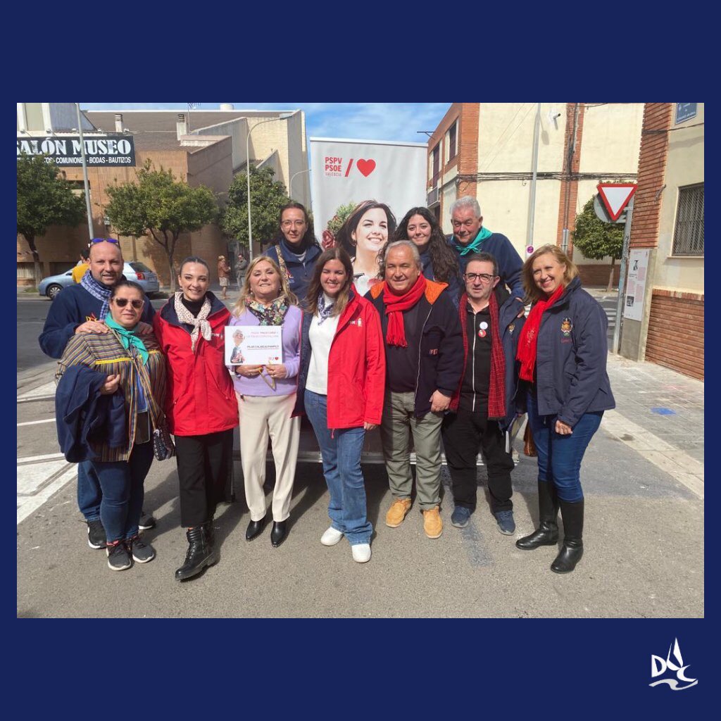 duquedegaeta's tweet photo. ❤️ Nuestra Pilar Calabuig ha sido reconocida con el Premio Paco Carsí a la trayectoria fallera que otorga el PSPV-PSOE
✨ Estuvo acompañada por un gran grupo de amig@s y Faller@s del DUC 🫶🏼
Enhorabuena ‼️👏🏽
#fallas23 #premio #falladelduc #falla145 #fallas #valencia https://t.co/I82tR72QrB