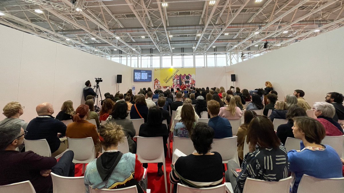 BoChildrensBook's tweet photo. Is AI a threat or an opportunity? The masterclass (in the framework of @aldusnet) aim to reflects on that and how the new powerful AI models, with acclaimed tools like chatGPT, are forcing us to rethink the way we work and create @Mimaster_Illo 
#BBPlus23 #AldusUp #CreativeEurope https://t.co/aw20BgMmMx