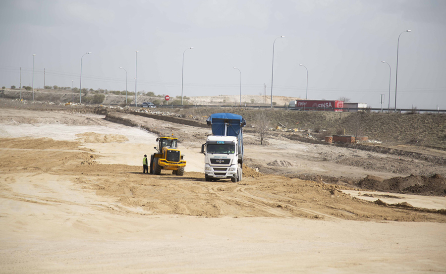 🛣️ Rivas saldrá a la M-50 en junio. En este reportaje, se explican las claves de las obras. Tras décadas de movilizaciones, el municipio pondrá fin a un desagravio injustificado. “Esta es una victoria de toda la ciudad”, apunta la alcaldesa, <a href="/AidaCast/">Aída Castillejo</a>: rivasciudad.es/noticias/trans…