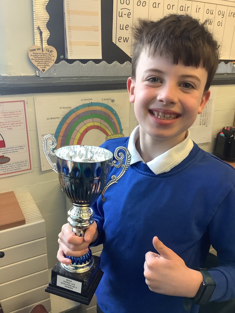 eastdene_'s tweet photo. We are very proud of Thomas for winning the ball hockey tournament with his team! #bradfordbulldogs https://t.co/c2zFXCdCL8