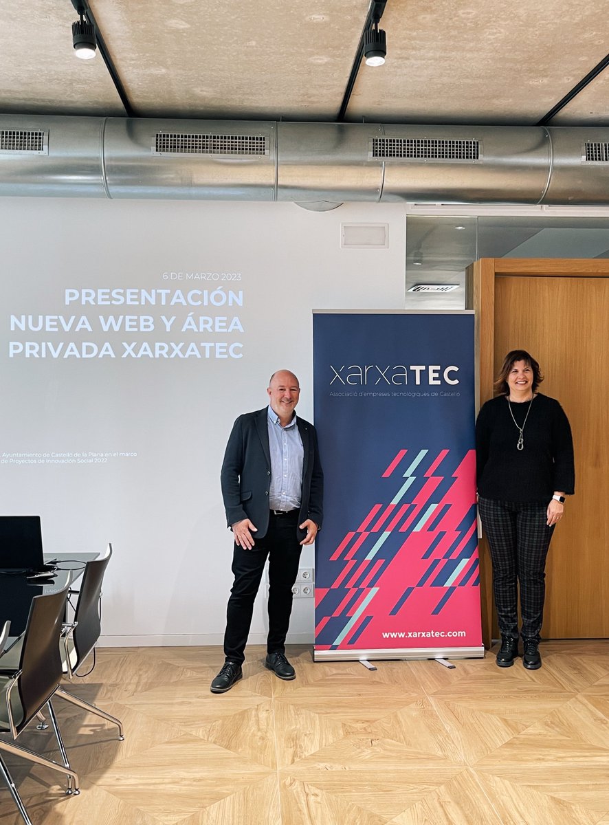 NayarSystems's tweet image. Esta mañana se ha presentado en #Nayar la nueva web de @xarxatec, habiendo contado con la presencia de Patricia Puerta, concejala de Empleo, Emprendimiento y Bienestar Social del @AjuntCastello; así como con algunos de los socios de #Xarxatec. 💚 ¡Enhorabuena! 👏🏼