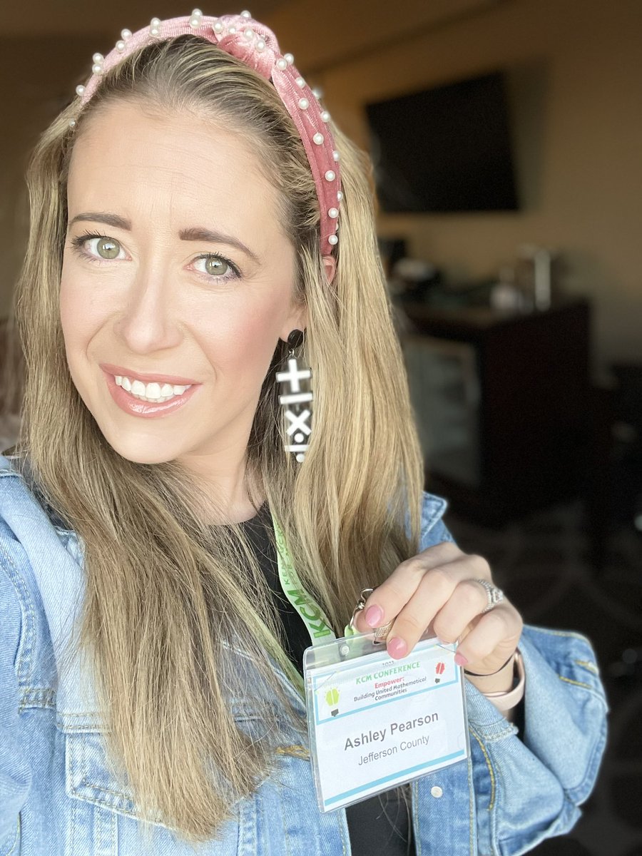 AshleyPearson54's tweet image. Ready for you @KyCenterforMath Conference! I can’t wait to learn today! #MathGeek