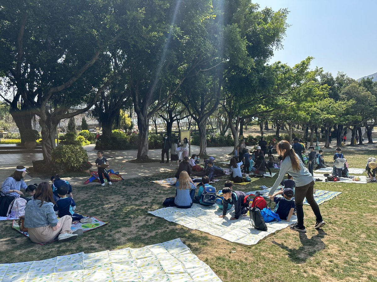 Flora Hui tweet media