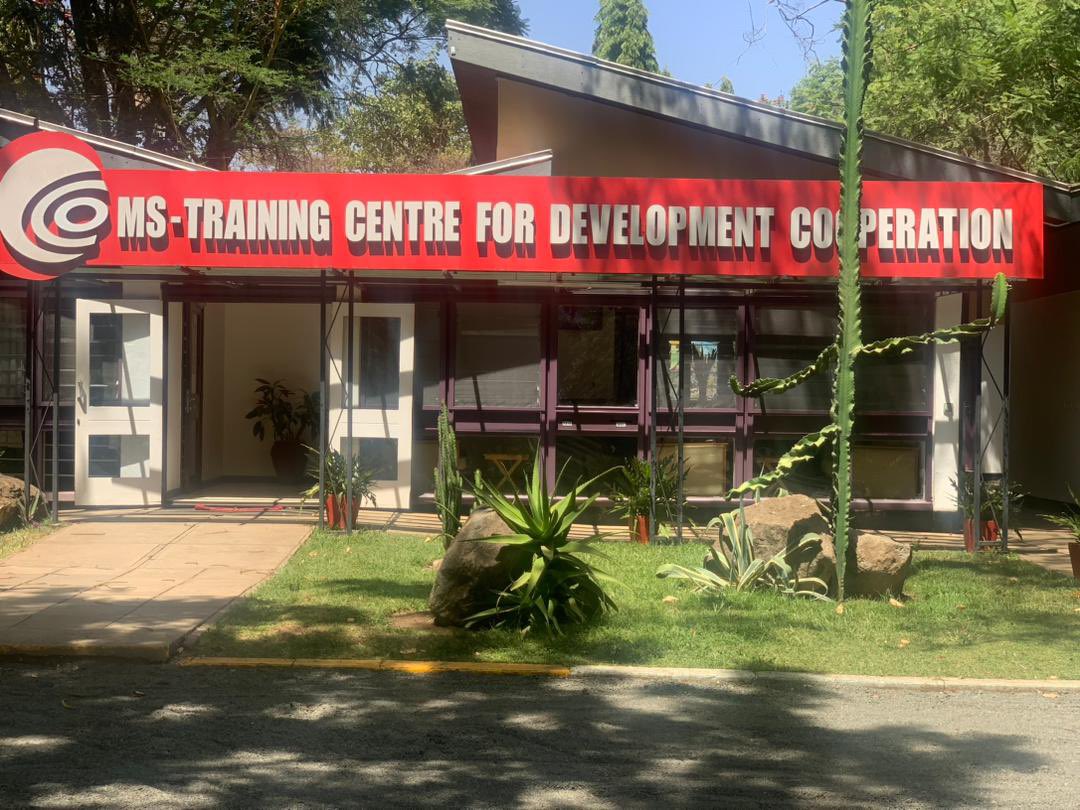 Sara Ezra Teri tweet media