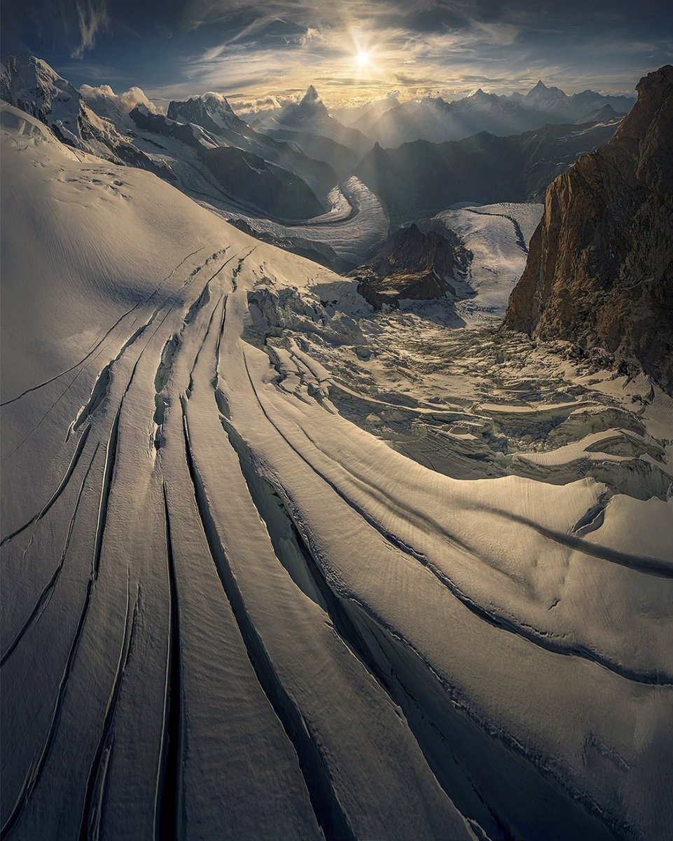 earthcurated's tweet image. Winter sunrise, Switzerland 🇨🇭