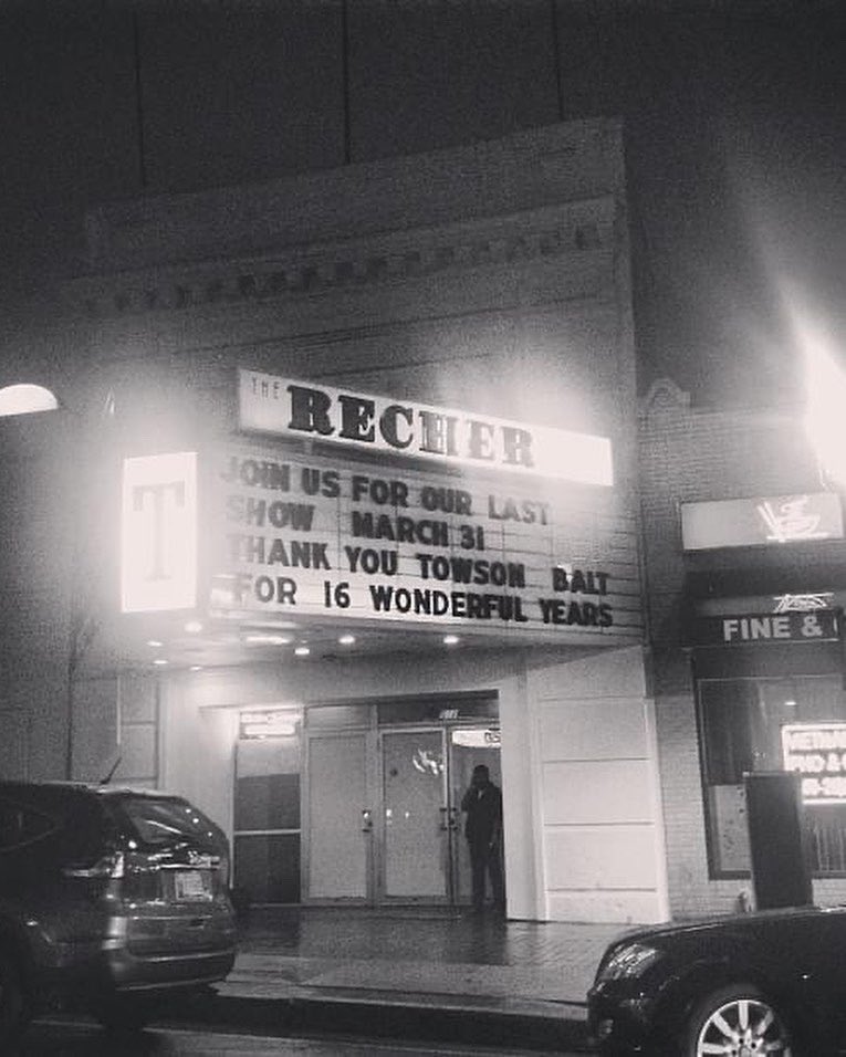 EmmaWhiteMusic's tweet photo. 13 years ago I played my first show #TheRecher 2 years later I opened up for @rodneyatkins for a @wpoc benefit show. The venue closed for awhile and we were so sad to see it go bc it was where we grew up seeing live music⦠(also where I had my first & only cigarette lol)(thread) https://t.co/YABeWkzpV5