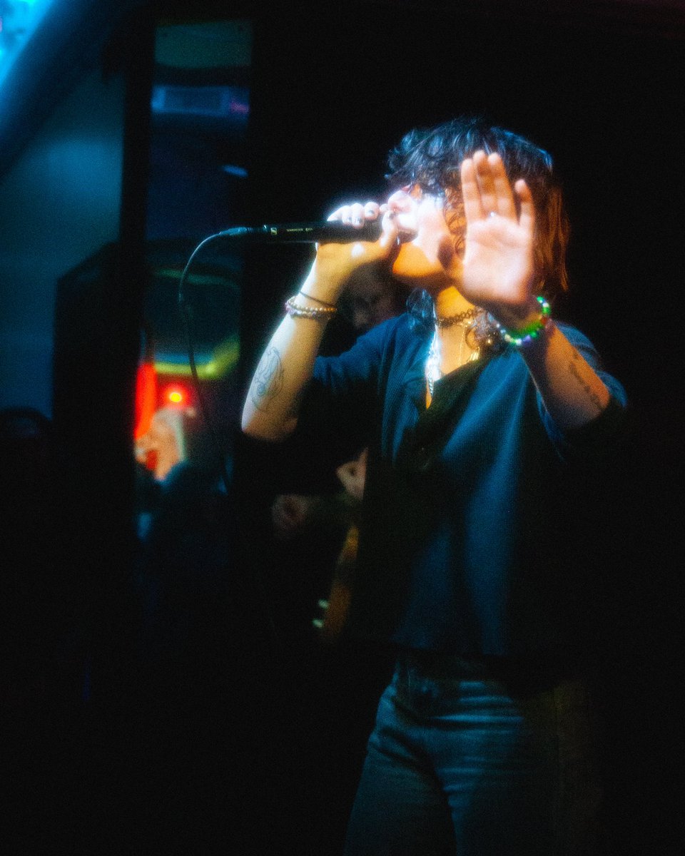 edamamegoth's tweet image. @mrprincess_oh last night @ mahall’s 👑