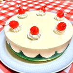 絵本の中から飛び出してきた!？レトロ可愛い、誕生日ケーキ。