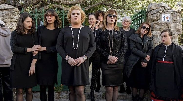 proudbicorn's tweet image. La única adaptación moderna de La Casa de Bernarda Alba que acepto.