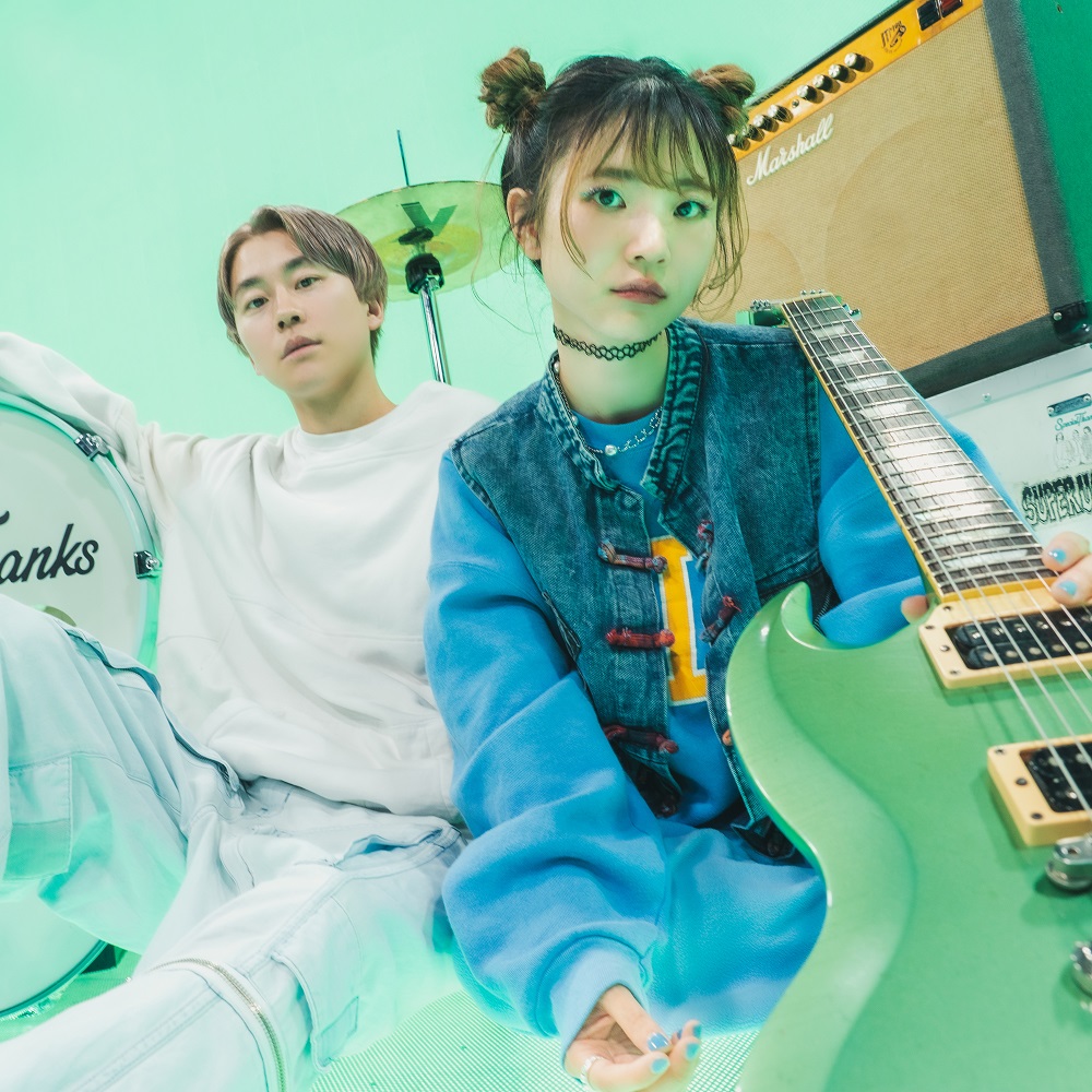 FqibJ0QaAAAz_d-?format=jpg&name=medium