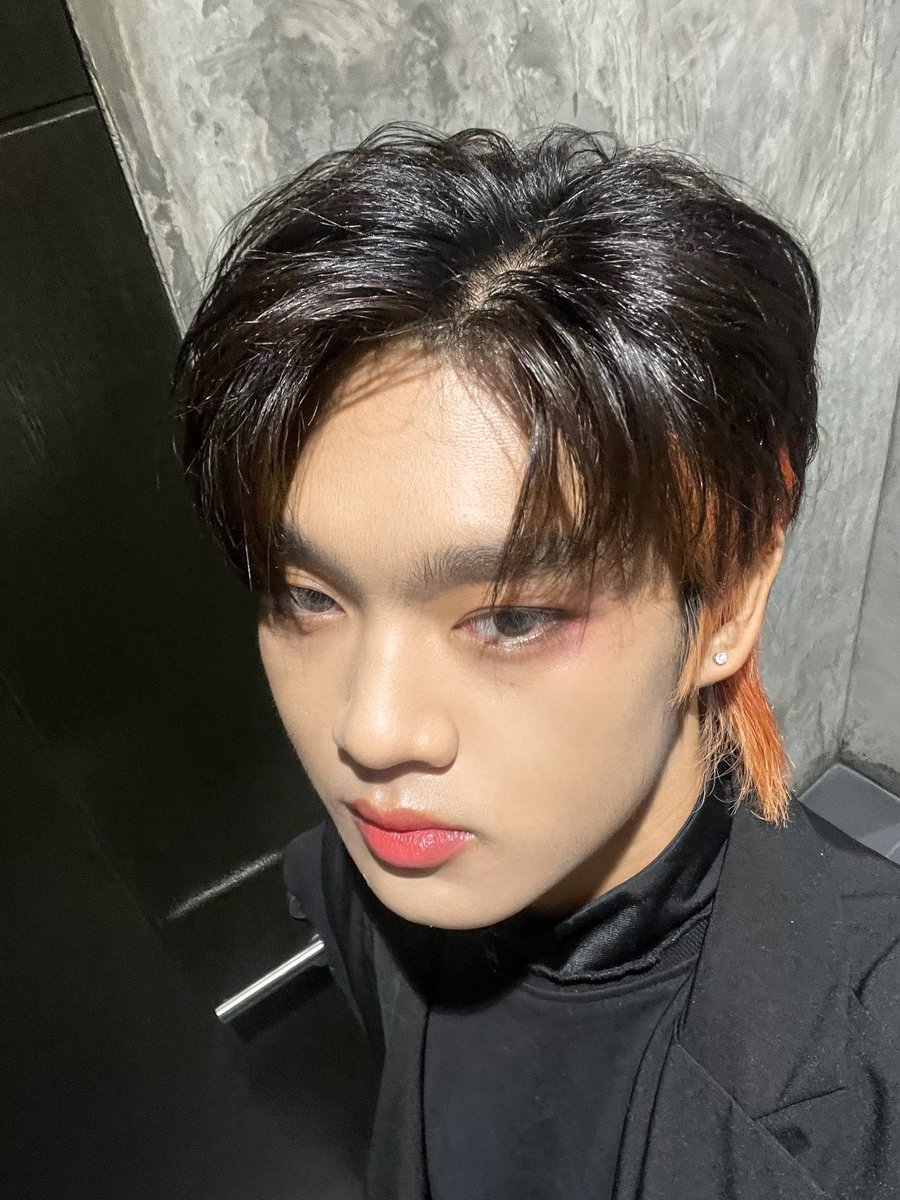 ottoottoo_'s tweet image. นี่นะหรอ บัลลังก์Alpha นุ่มดีจริมๆ😌😳 #ProjectAlphaTHFinalEP #ProjectAlphaTH