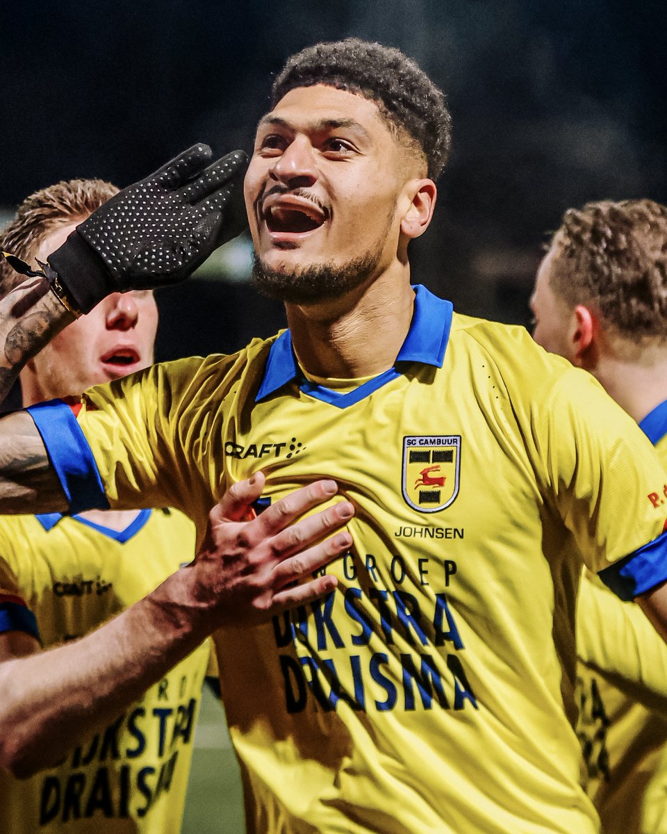 SCCambuurLwd's tweet photo. 𝐉𝐎𝐇𝐍𝐒𝐄𝐍 ON 🔥🔥🔥! 

#CAMHEE ↠ 1️⃣⚽️
#AZCAM ↠ 1️⃣⚽️
#CAMGAE ↠ 1️⃣⚽️ https://t.co/V6x3v7ofzq