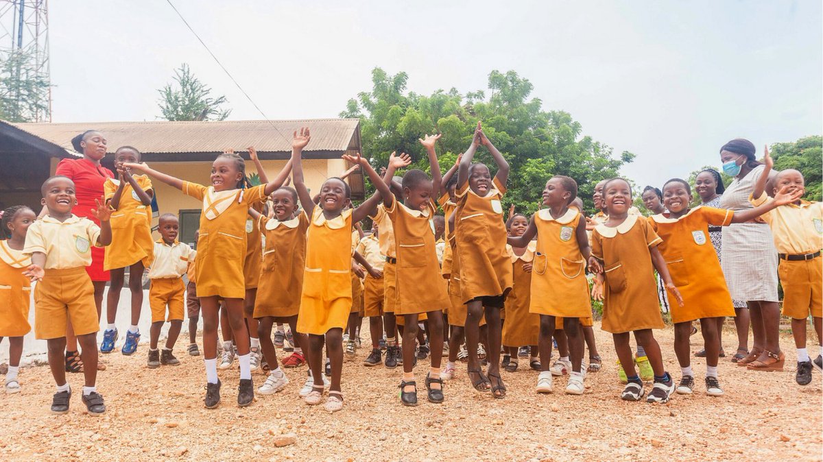 Happy #GhanaIndependence day! From our team and to all of Foundation First's supporters we hope you have a great day of celebrations! Let's continue building the bright future of tomorrow by educating the children of today. ❤️💛💚 #GhanaAt66 #GhanaMonthOnJoy
