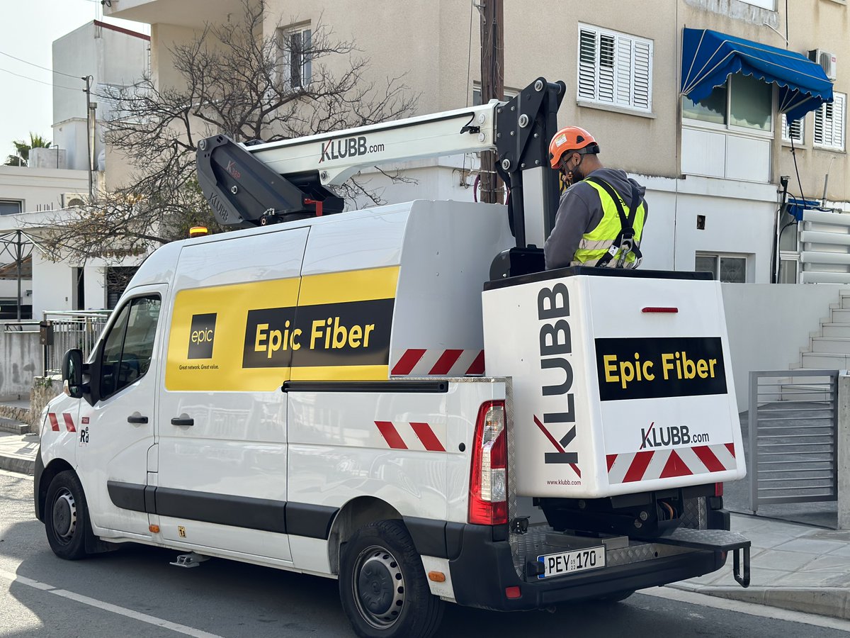 Το Epic Fiber 1Gbps έφτασε και στην Έγκωμη! Και είναι ΔΩΡΕΑΝ για 12 μήνες!

Επεκτείνουμε το δίκτυο μας έτσι ώστε όλο και περισσότερα σπίτια να απολαμβάνουν το πιο γρήγορο και αξιόπιστο internet στο σπίτι με ταχύτητες 1Gbps.

Συνδέσου εδώ: bit.ly/EpicFiber_1Gbps 

#EpicFiber1Gbps