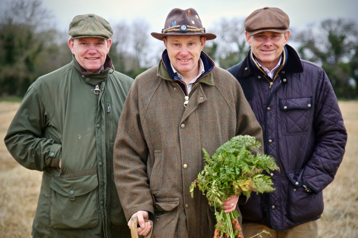 NFUtweets's tweet image. It's National Food Waste Week!

NFU Organic Forum chair Andrew Burgess (@Burgee2) shares how his family business has cut down on its food waste &amp;amp; working with local charities to ensure surplus food is funnelled back into the local community.💪

Read more👉ow.ly/MANc50N9xWb