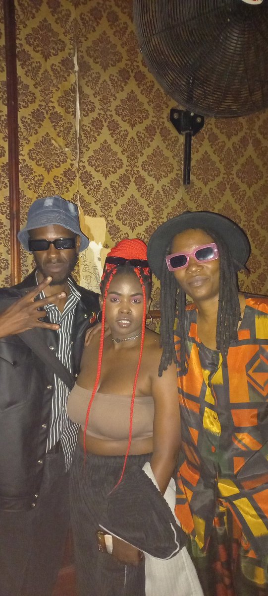 bobo_sway's tweet photo. Was With The SuperStars of SA Hip-hop
@KingSweetKid
@TheTrustedSLK
@PhilaBoi_K
#PopOffSaturdays
#Afrimabonavision https://t.co/VSIj62CAWq