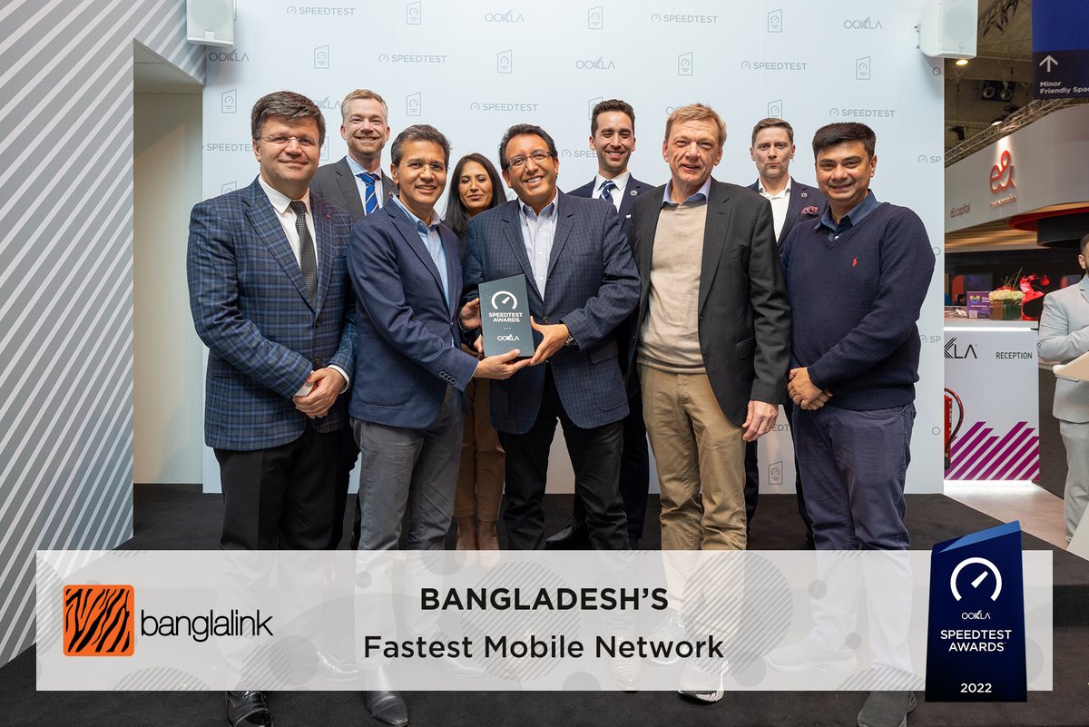 VEONGroup's tweet photo. ⚡️⚡️⚡️ The fastest mobile network for three years running!
 
Fast and reliable #connectivity helps communities and economies thrive. We're proud that our operator @BanglalinkMela has been named Bangladesh's fastest #mobile network for the third consecutive year by @Speedtest. https://t.co/xUazMHfrub