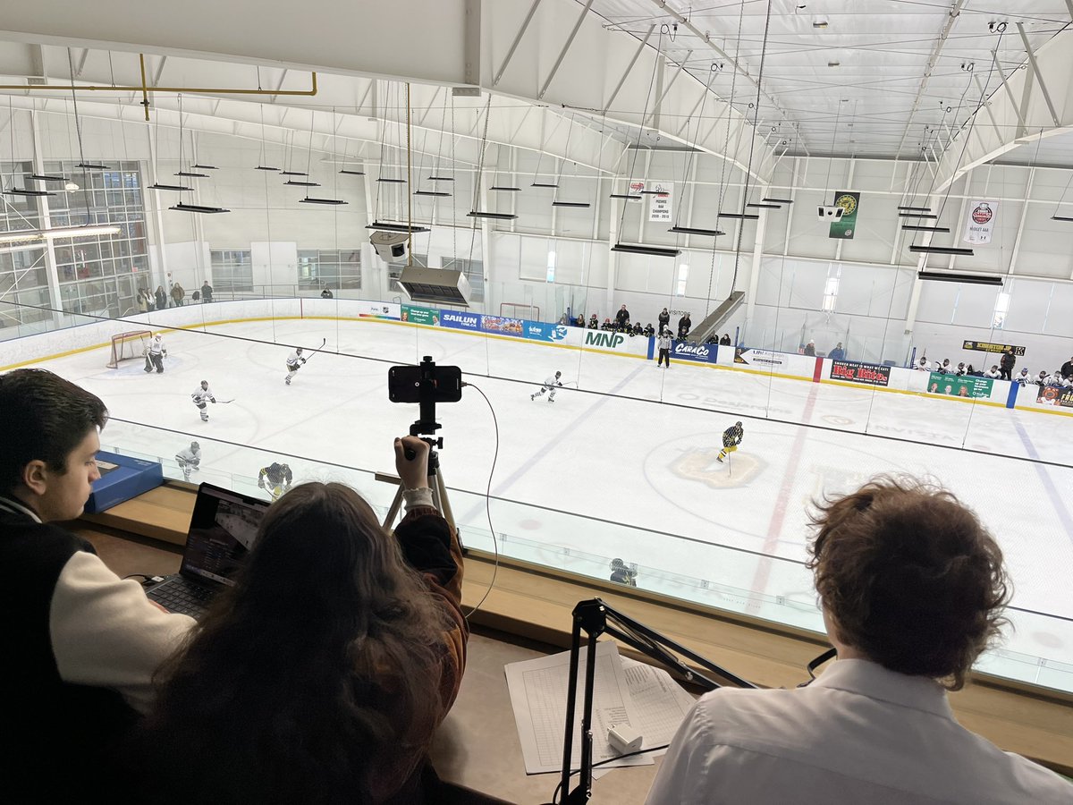 bssCompSci's tweet photo. Not a bad view from inside the Haymaker Suite overlooking the Desjardins rink at the Invista Centre! The @BayridgeSS_LDSB crew will be here all day covering @theEOSSAA girls hockey.  Tune in on the Bayridge Blazers YouTube channel! https://t.co/50Fv5CXdeL