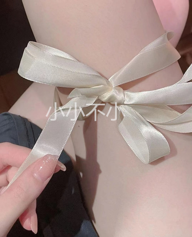 哥哥喜歡幫女生解蝴蝶結還是喜歡解內衣呢🤭 https://t.co/COejQ22lLV