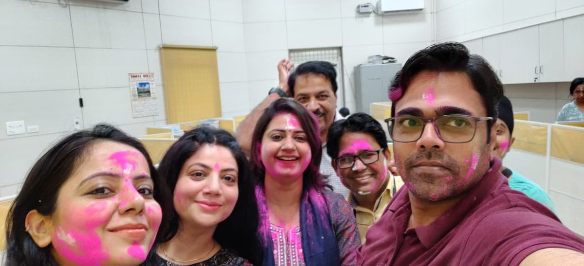 When life gives you colourful surprises!!                                                           All you got to do is to enjoy and get immersed into the beauty of  goodness and feeling of Shukrana!!              
<a href="/ManuGulati11/">Dr. Manu Gulati</a> <a href="/Krishna_Cie/">KRISHNA KUMAR</a> <a href="/PbpandeyB/">B P Pandey</a> <a href="/Bharti07Bharti/">Bharti</a>  #Holi2023