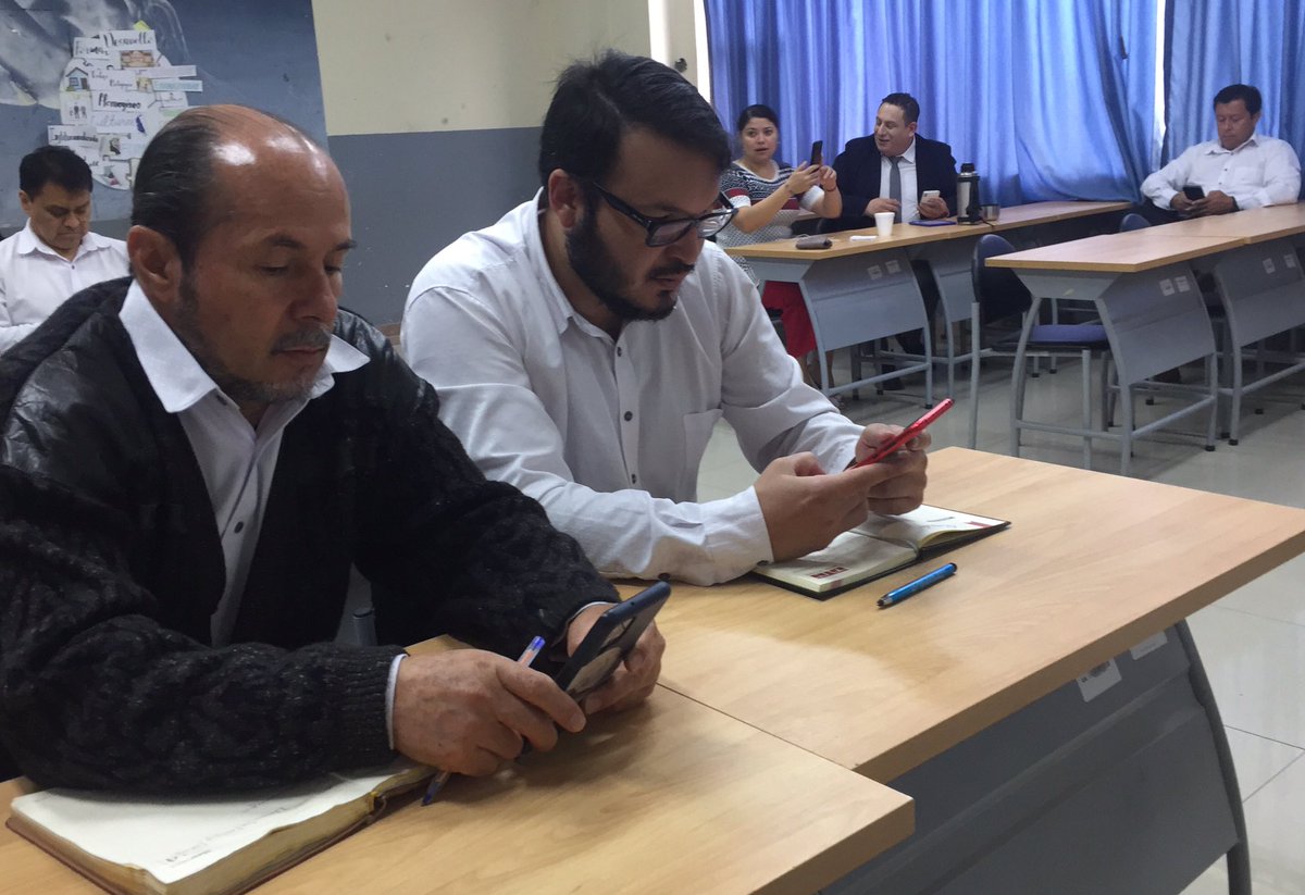 pabloxavo's tweet photo. Inició de Capacitación #Marketing y #ComunicaciónDigital #Edukre @UTN_Ibarra @utvenlinea @LeoFarinangoCS @grijalva_pablo Departamento de Cominicacion Organizacional UTN du https://t.co/GP6zjxFYUY