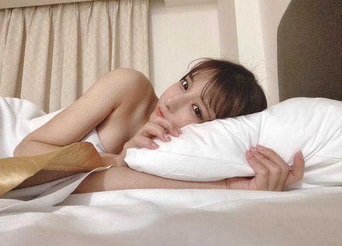 夏本あさみ