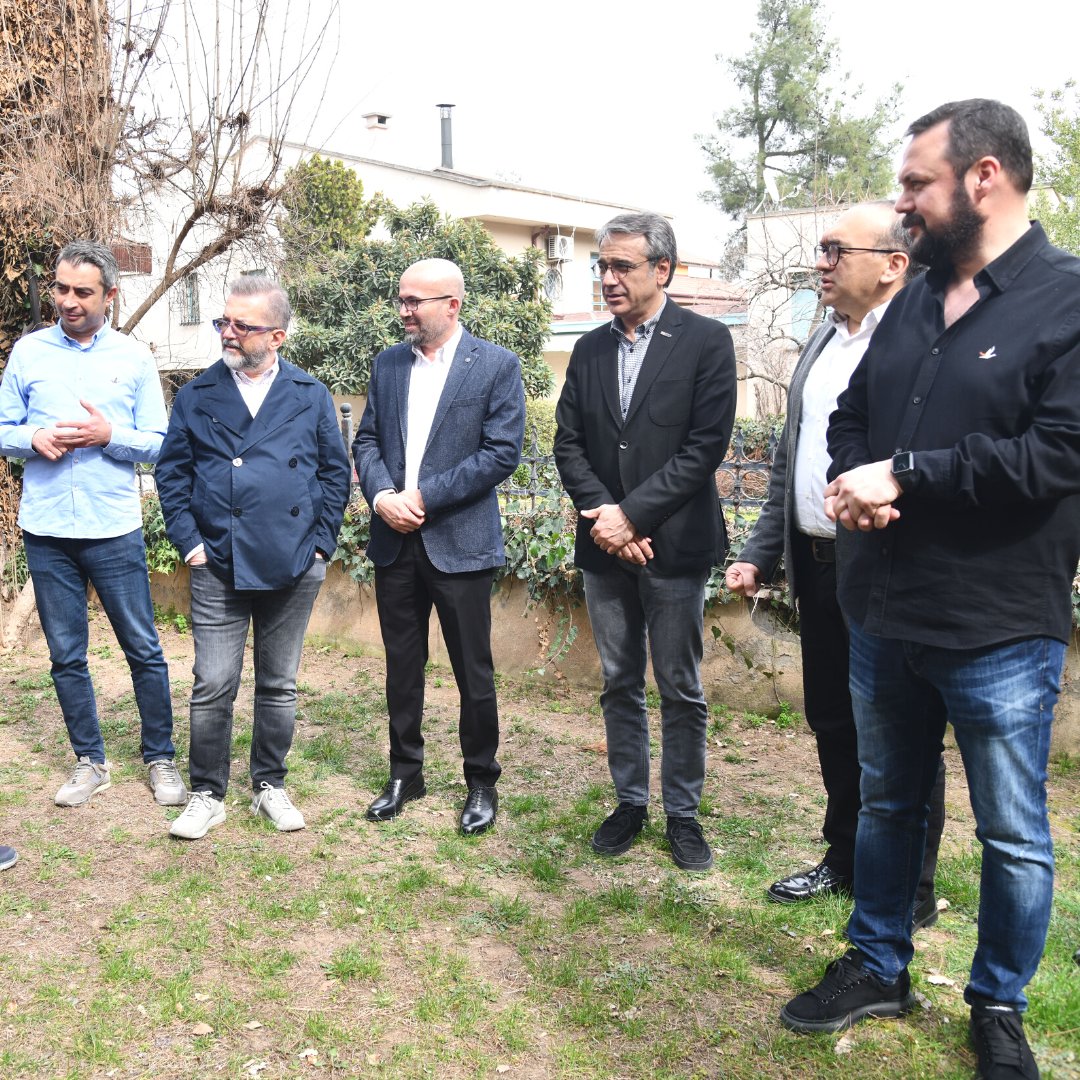 proxolab's tweet photo. DESİAD yönetim kurulu ve üyelerini ofisimizde ağırladığımız günden birkaç kare.
..
A few shots from the day we hosted the board of directors and members of DESİAD in our office.
@netadim @desiaddenizli
#proxolab #desiad #netadim https://t.co/TSyx9Plcms