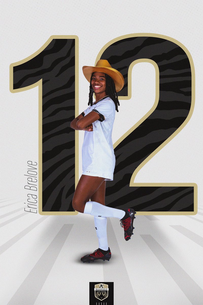 🎓SENIORS🎓

#12 Erica Brelove

Erica plans to play soccer in college and major in computer science.