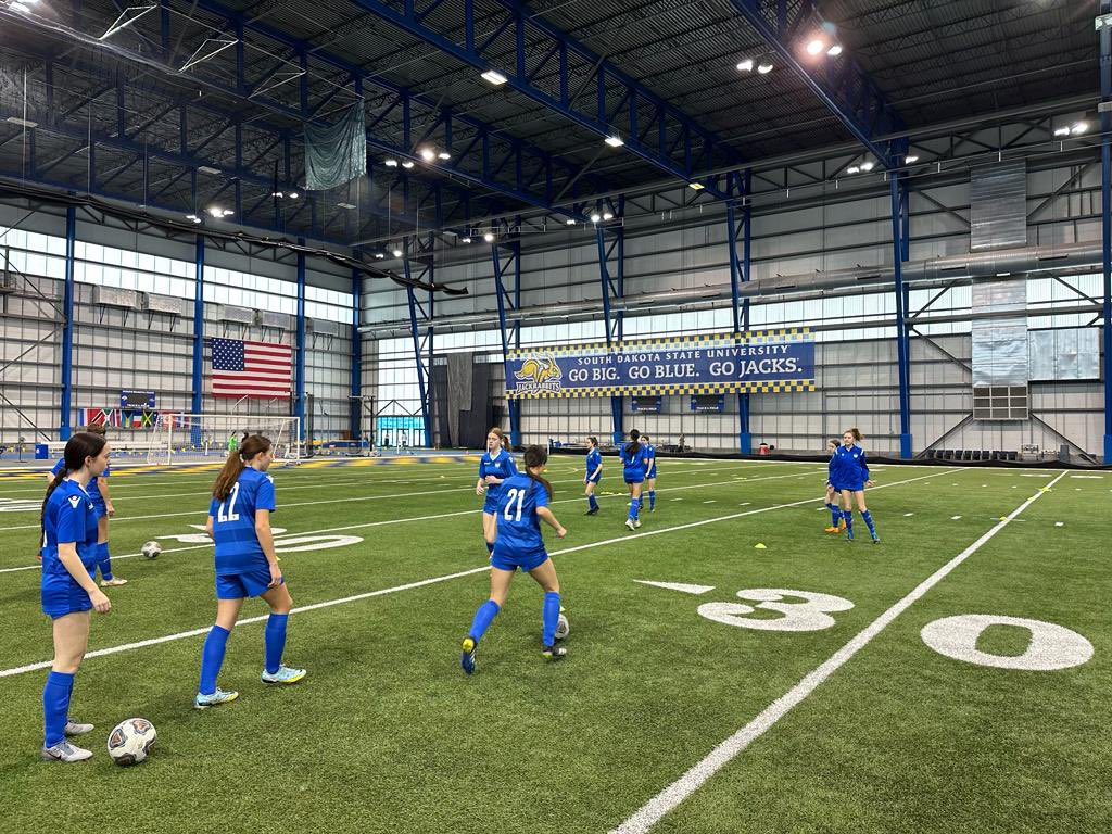 FCManitobaPPL's tweet photo. Thank you to South Dakota State University, home of the Jackrabbits, for a great weekend experience! ⚡️🐰

Thank you to Coach Andy for the campus tour and making our FCMB players and coaches feel welcome on your turf! 

#FCMBxSDSU https://t.co/uNQRxjXEXF