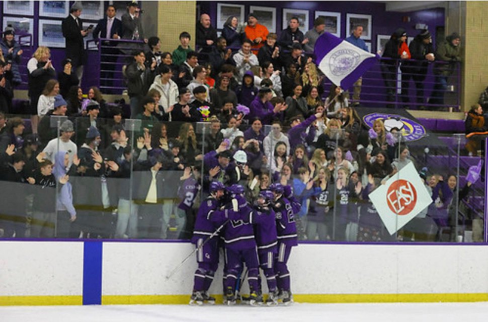 CushingBHockey's tweet photo. Impossible to properly caption the feelings after a tough 3-1 loss to Avon in yesterdays NEPSAC Elite 8 Championship game. Thank you to everyone who supported us this year. This team will forever be a family. We will be back #RollPens 🐧 https://t.co/nK9MMzdXXQ