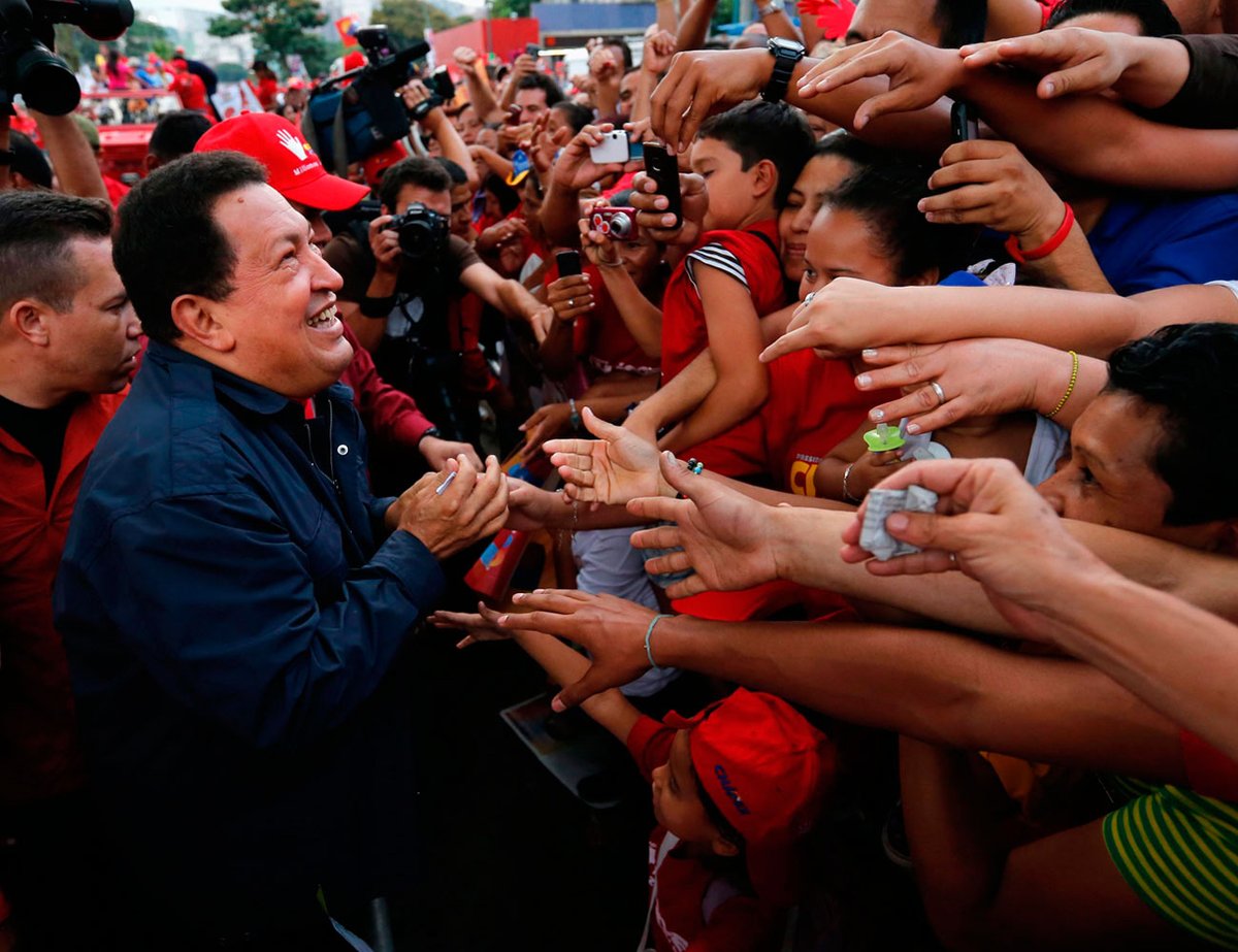 #AsiLoDijo || Pdte. <a href="/NicolasMaduro/">Nicolás Maduro</a>: Nuestro Comandante Chávez, siempre con Dios en el corazón, trabajó para garantizarle al Pueblo venezolano: salud, amor y felicidad social.

#06Mar #SomosLosDeChávez