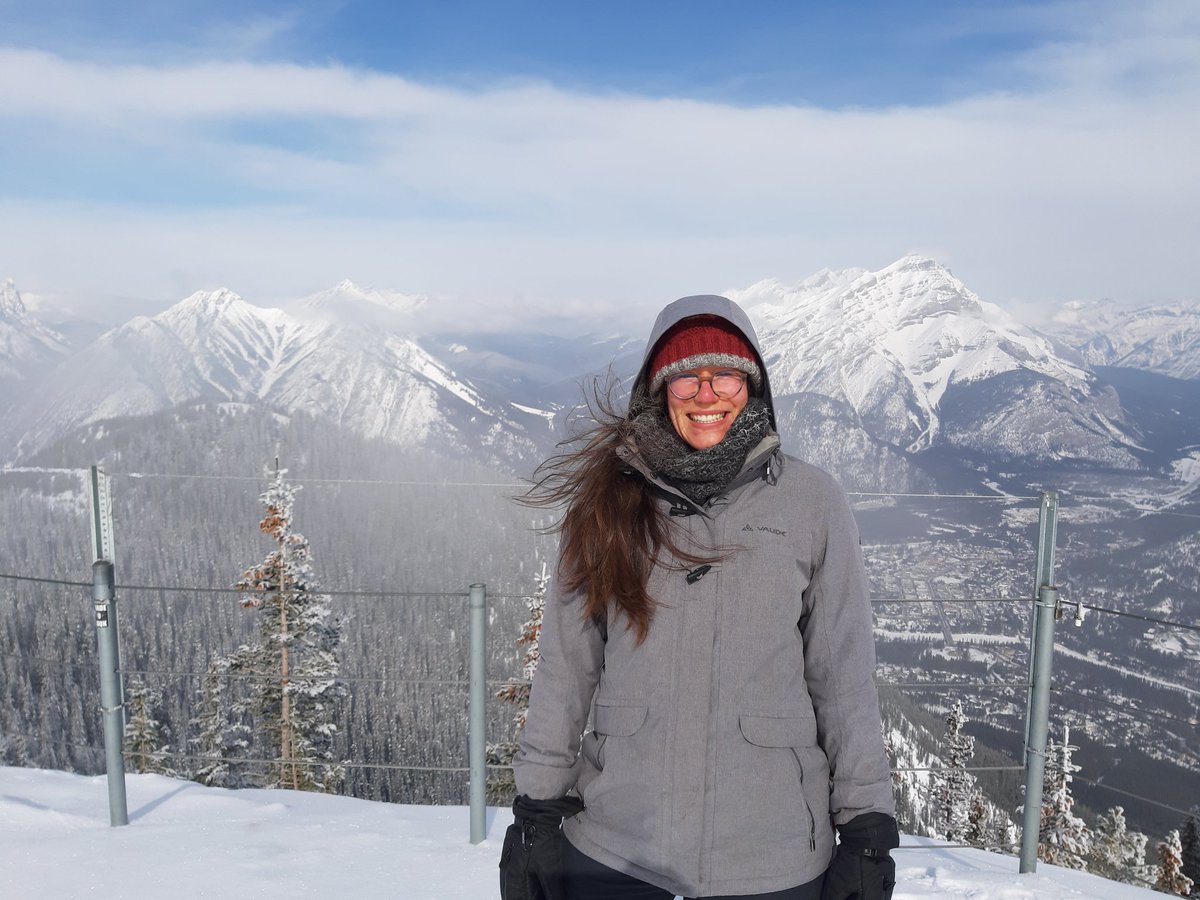 Aurélie Carlier (@acarlier_phd) on Twitter photo After 2 days of exploring the amazing Banff area, time for serious business 👇 today we'll have lectures by dr. <a href="/mathmowaters/">Sarah Waters</a> and dr. <a href="/karin_leiderman/">Karin Leiderman</a>, group projects and a panel discussion! <a href="/anita_layton/">Anita Layton</a> <a href="/MERLN_UM/">MERLN</a> After 2 days of exploring the amazing Banff area, time for serious business 👇 today we'll have lectures by dr. <a href="/mathmowaters/">Sarah Waters</a> and dr. <a href="/karin_leiderman/">Karin Leiderman</a>, group projects and a panel discussion! <a href="/anita_layton/">Anita Layton</a> <a href="/MERLN_UM/">MERLN</a>