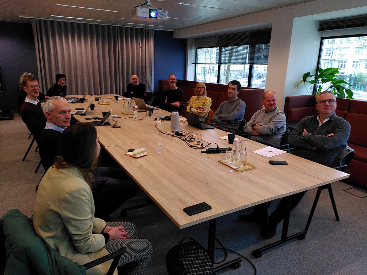 Vandaag starten 5 ondernemingen uit de sociale economie hun traject om hun #carbonfootprint in kaart te brengen en te reduceren! Benieuwd wat we hieruit kunnen leren voor heel de sociale economie. 🧐

I.s.m. <a href="/groepmaatwerk/">Groep Maatwerk</a> <a href="/herwin_sco/">HERWIN</a> <a href="/ClimateNeutralG/">ClimateNeutralGroup</a> 

#sociaalondernemen