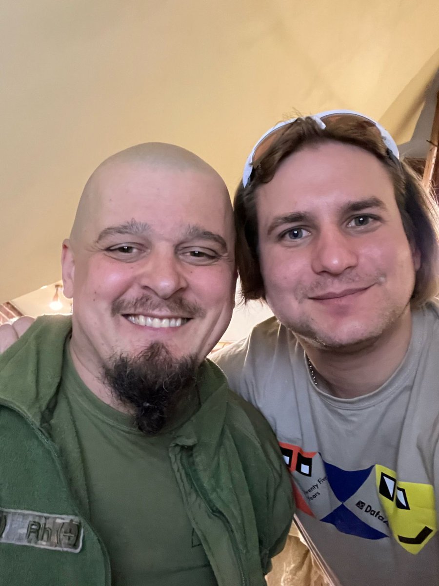 Amidst the chaos of war in #Ukraine, my cousin found a way to connect with his family using an app to deliver dinner. Technology has the power to deliver emotions, even in the toughest moments. Let's imagine what it could do for healthcare. #HealthTech #EmotionalSupport