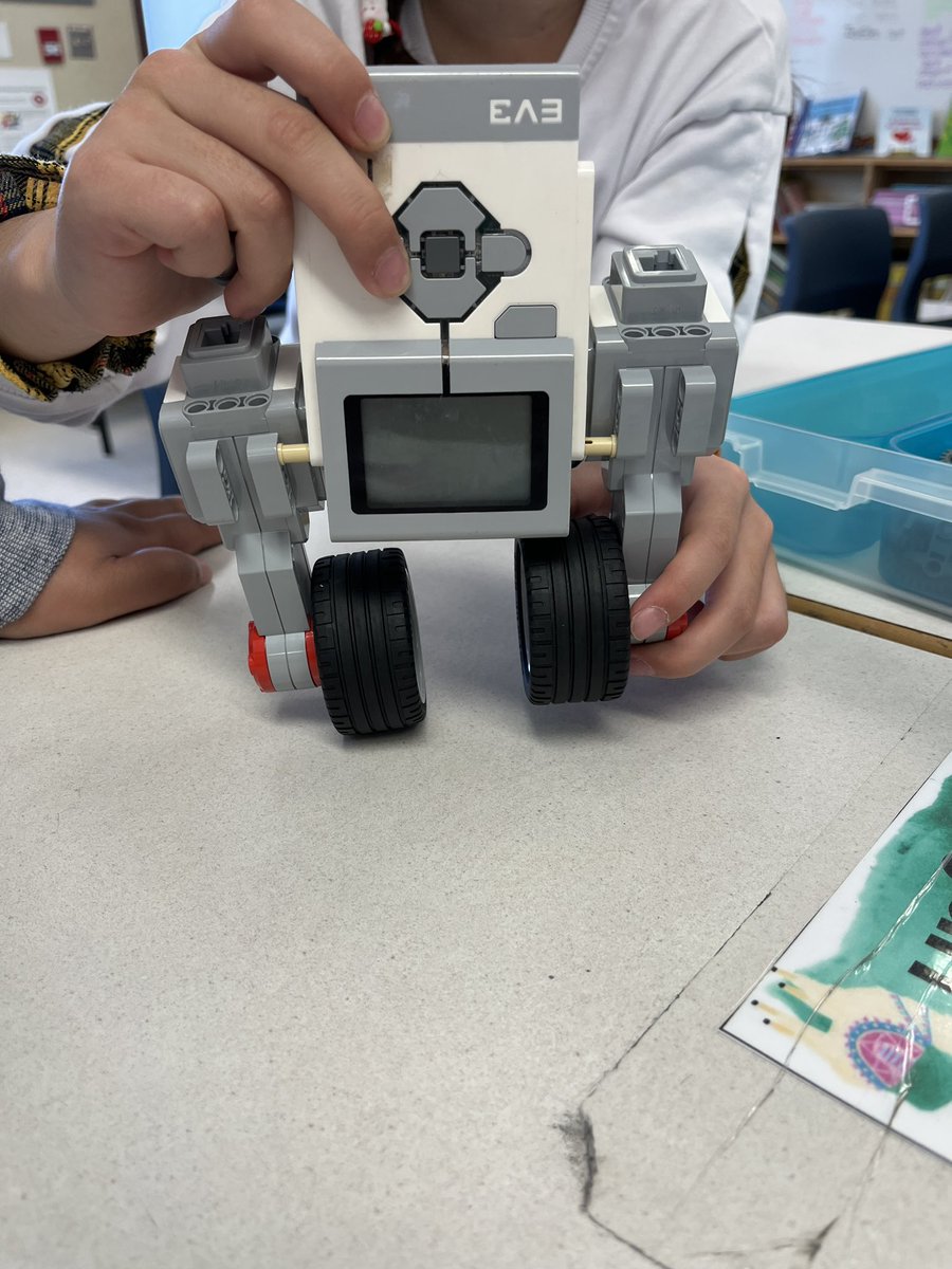 Mme Bailey tweet media