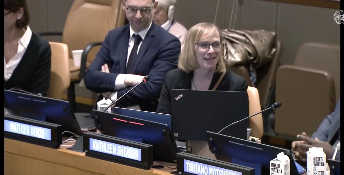 LAReferenciaAA's tweet photo. El pasado 10 de febrero Kathleen Shearer, directora ejecutiva de @COAR,_eV conversó en la 3ra. Conferencia de Ciencia Abierta de la UNESCO. Observe su intervención acá:  https://t.co/hfDmqc2jJB https://t.co/NbYmJ78lzJ