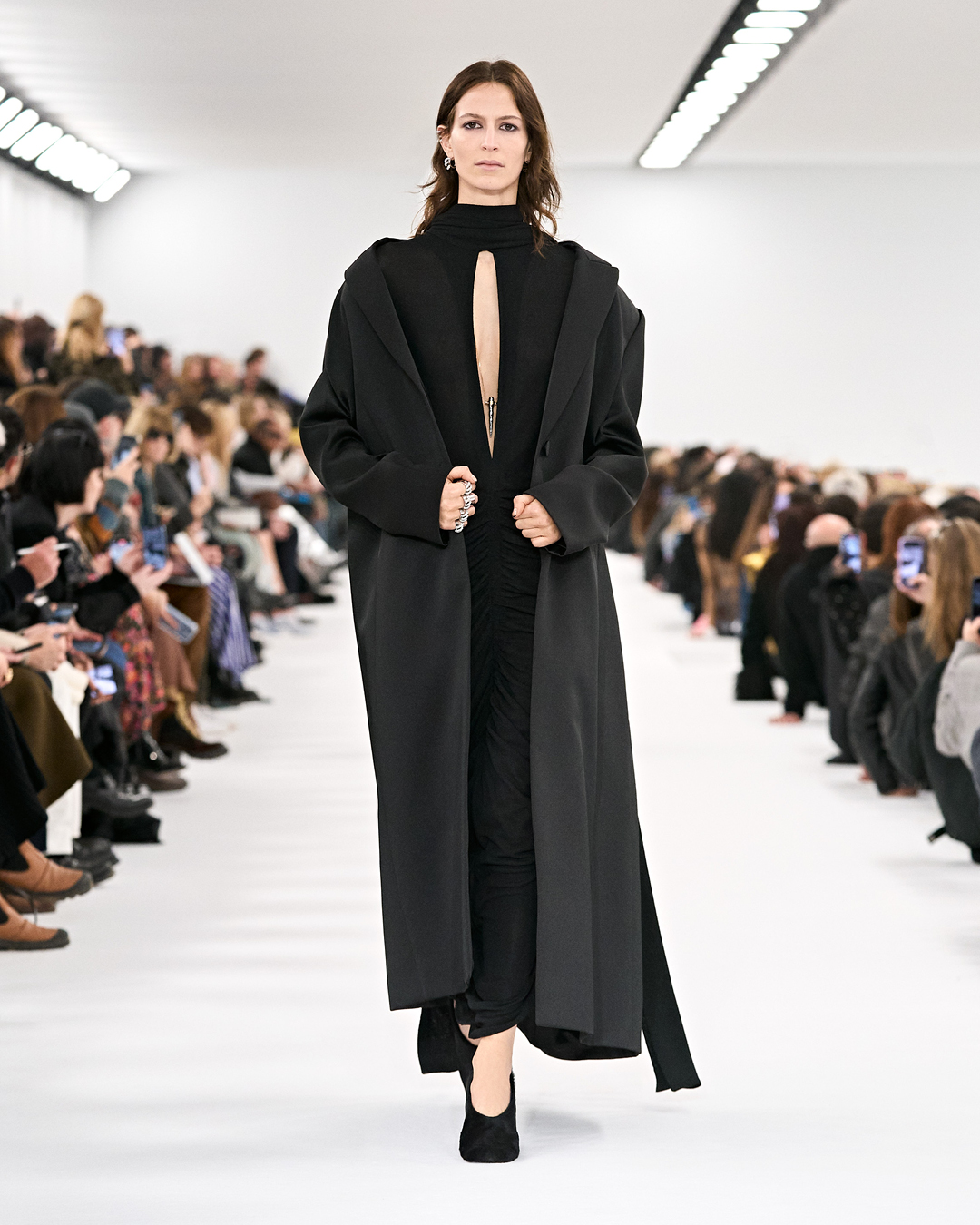 Paris Fashion Week: a look back at Women's Fall/Winter 2023-2024 collections  - LVMH