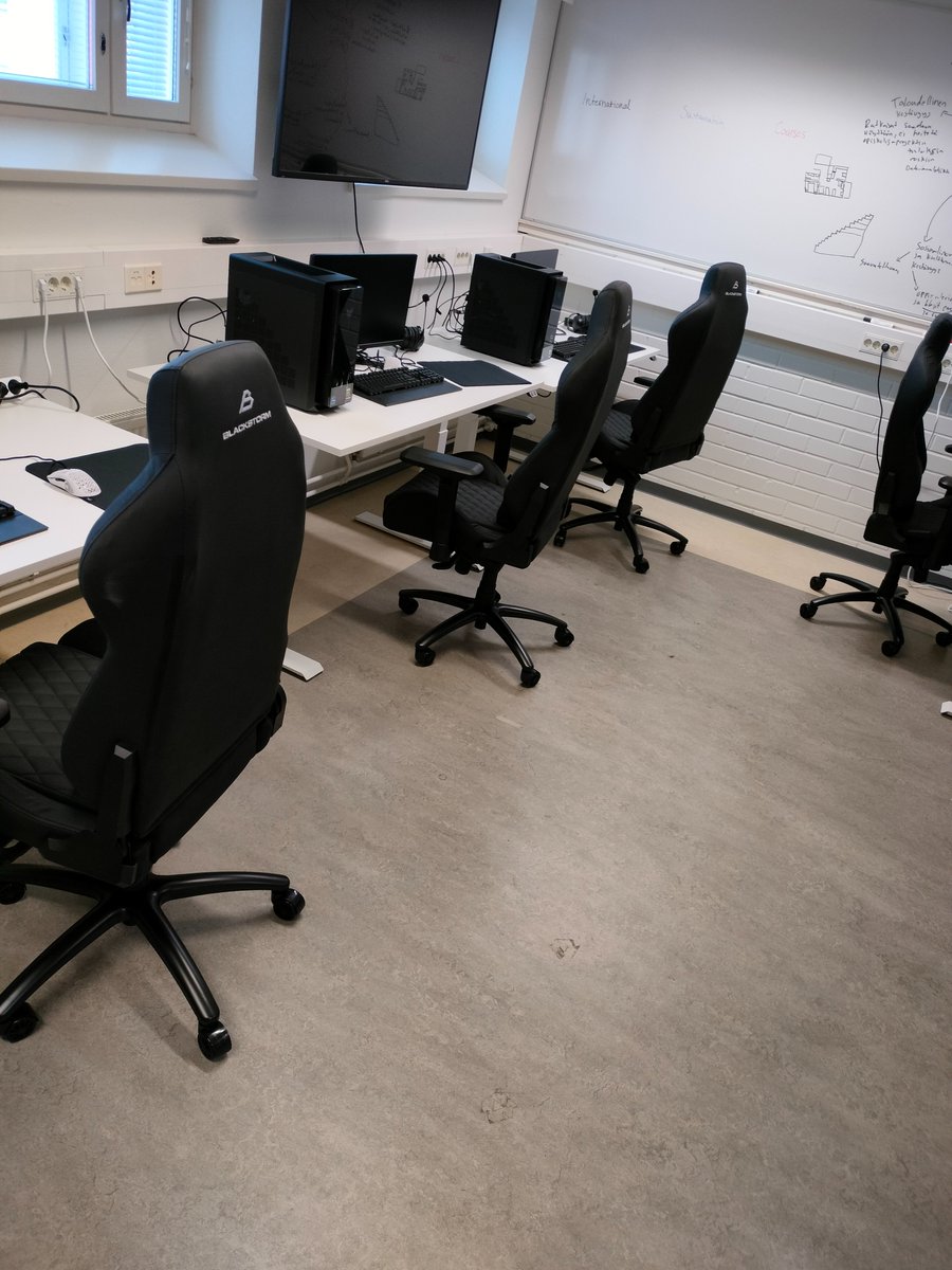 Hämeenlinna's gaming lab creation is going at a good pace. Today we finished building the gaming chairs for the gaming lab. #HAMK #HamkGamingLab #eSports #Gaming