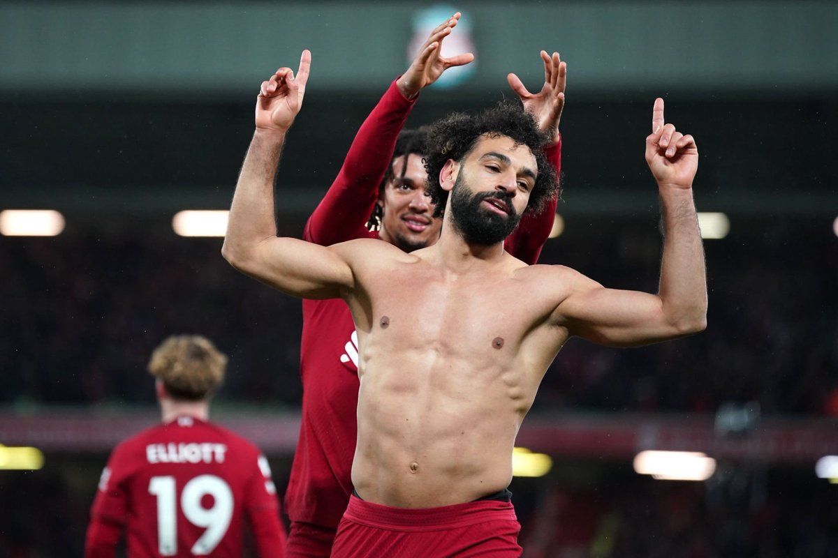 idextratime's tweet photo. ❌️⚠️⚠️⚠️ TW // tr1gg3r warning

#EPL
FT : Liverpool 7-0 Man United

⚽ Gakpo 43', 50'
⚽ Núñez 47', 75'
⚽ Mohamed Salah 66', 83'
⚽ Roberto Firmino 88'

Pertandingan terbaik Liverpool musim ini.. 🔥🔥🔥 https://t.co/M1vEHyRhwg