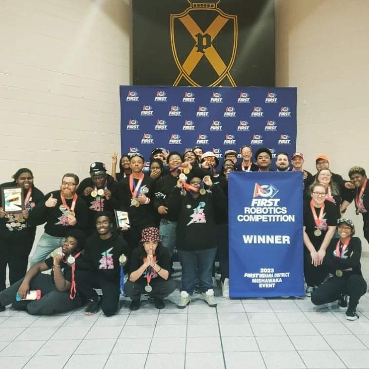 FRC6721's tweet photo. WE ARE GOING TO STATE!
Engineering Inspiration Award;
District Event Champions;
WE ARE GOING TO STATE!
#morethanrobots #omgrobots
#bluebanner #FINFAM
@TindleyCATAS @FIRSTINRobotics
@FIRSTweets @FRCTeams https://t.co/cFzU8SL8dx