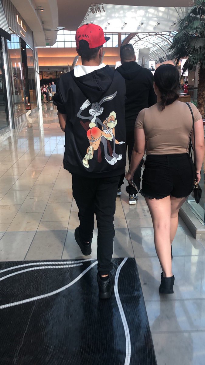 WEARING THIS IN PUBLIC NOT CRAZY????😭😭😭