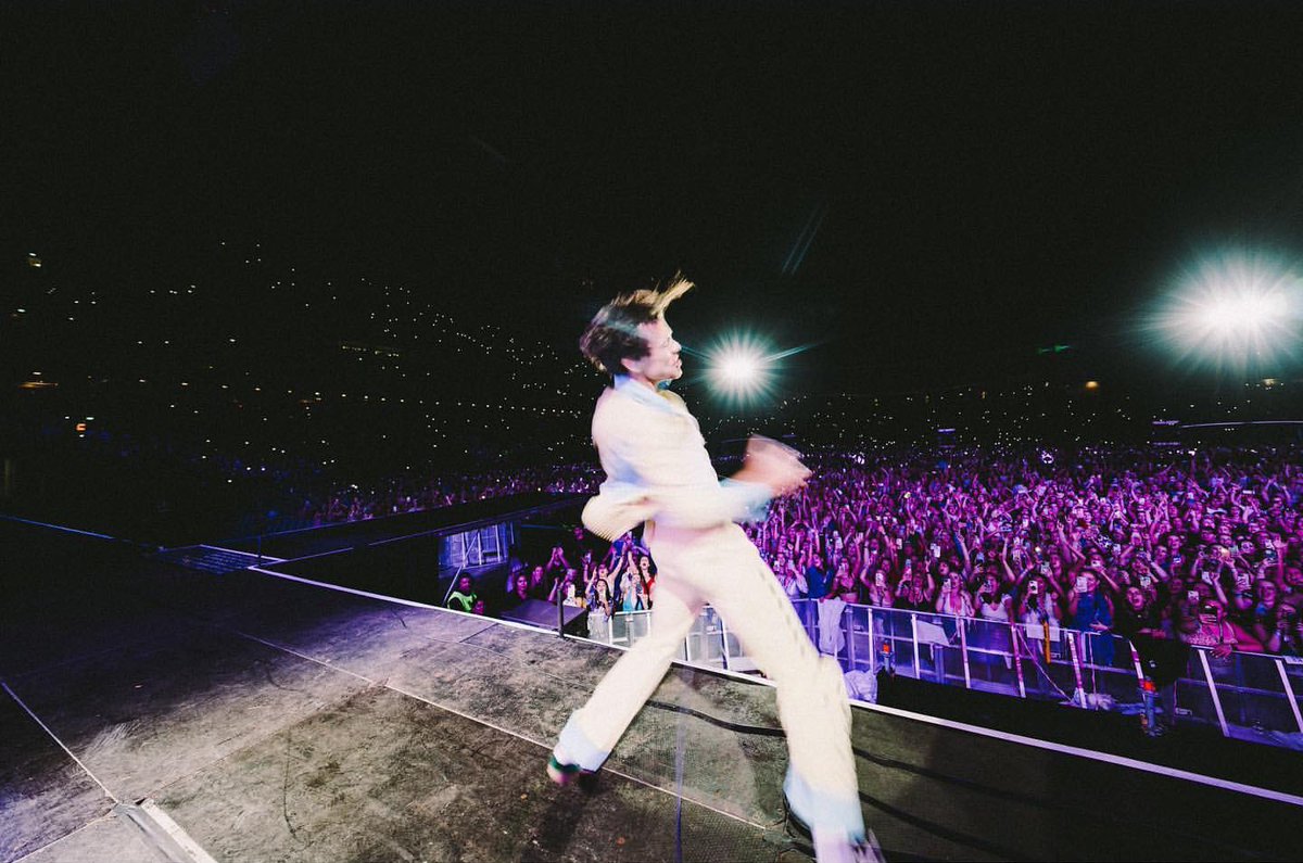 Lloyd Wakefield via Instagram: 

“Love on Tour - Down under edition 🦘”