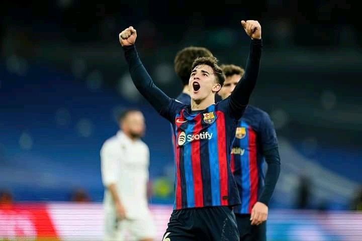 cule_ingeniero's tweet photo. 🚨NINGUNA CUENTA CULÉ - FC BARCELONA DEBE TENER MENOS DE 2000 SEGUIDORES🚨

1. DA RT 🔄 Y ❤️ A ESTE TWEET PARA QUE LLEGUE A MÁS GENTE

2. SÍGUEME (DEVUELVO FOLLOW)

3. SEGUIR A TODOS LOS QUE DEN LIKE Y A LOS QUE COMENTEN CON SU EMOJI FAVORITO
#FCBarcelona 💙❤️ https://t.co/3M0XG8dTAZ