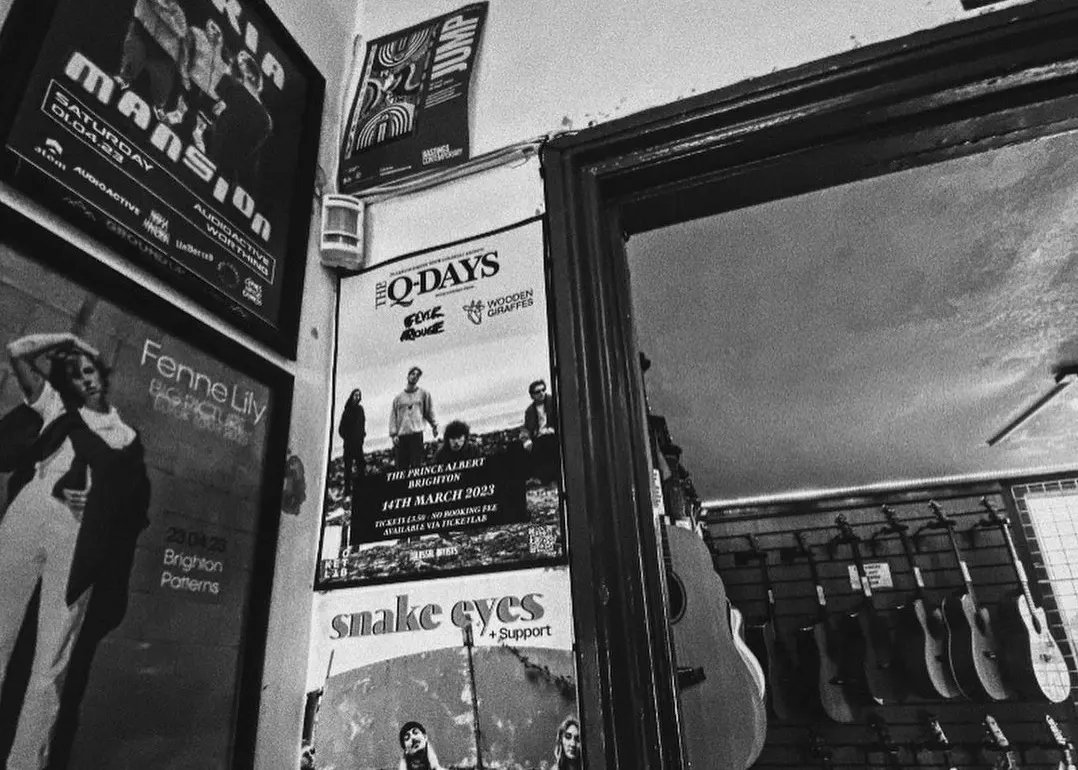 A full day spent on the moon with <a href="/TheQDaysband/">The Q-Days</a> Cool to see my photo work up on a poster in the city #brighton #rockband
