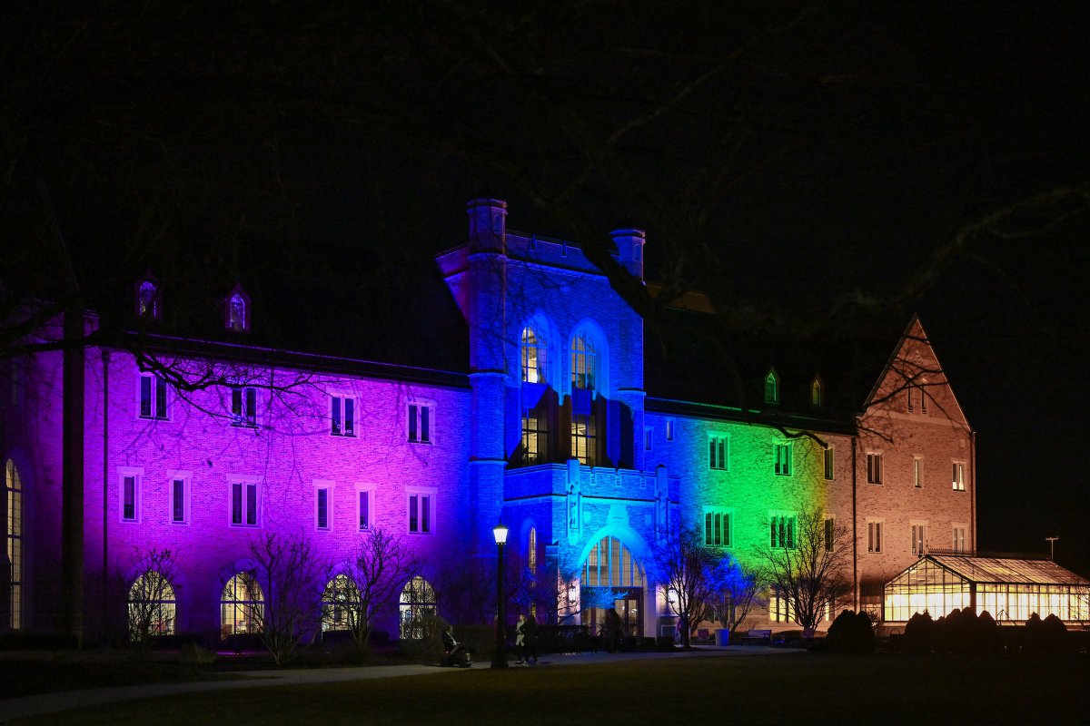 NDscience's tweet photo. It was a privilege to ✨shine✨ our support for rare disease patients and their families on #RareDiseaseDay. 💜💚💙

@NotreDame aspires to be the premier institution for rare disease research, training and advocacy, and serve as a benchmark for institutions around the world. https://t.co/BVC2TCHJyo
