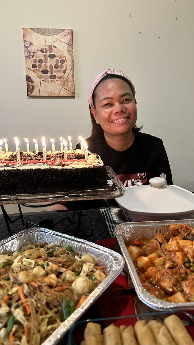 Blessed beyond words! Thank you so much @normieal_ for celebrating my special day with me. Despite the distance from my loved ones, I still had someone I could call my family.  <a href="/ParticipateLrng/">Participate Learning</a> #UnitingOurWorld