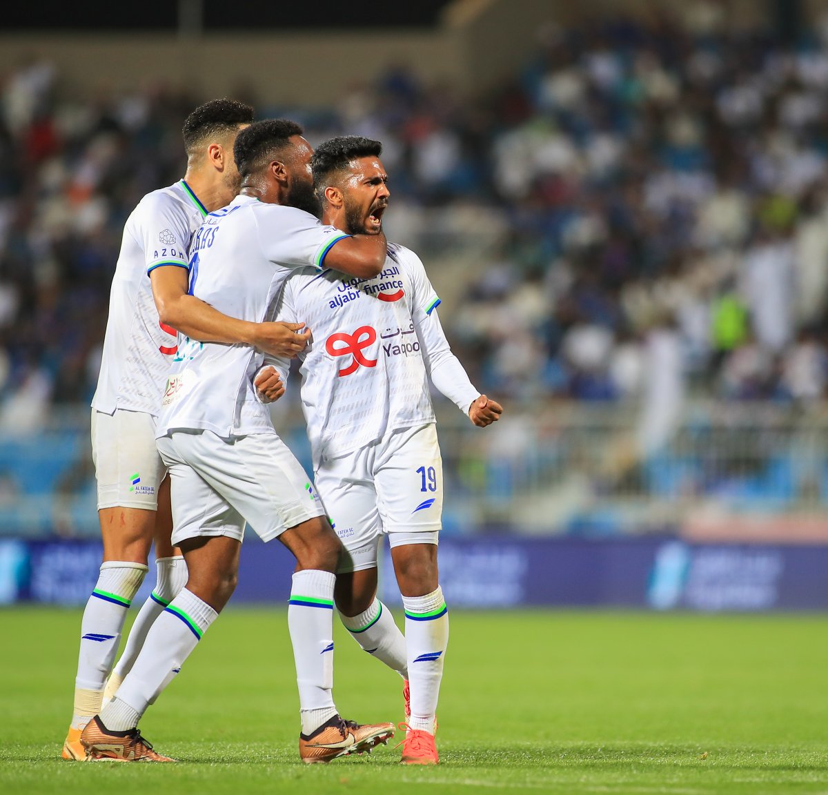 معليش ياوصيف العالم 🤝
عــــايدي كـــــلا واحـــد ☺️

#الهلال_الفتح