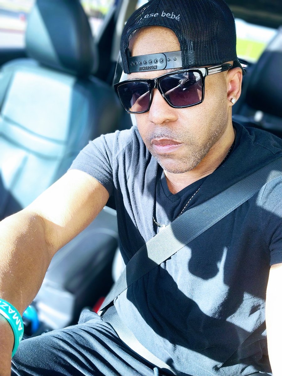 Rhythum's tweet image. Enjoying this Blessed day!