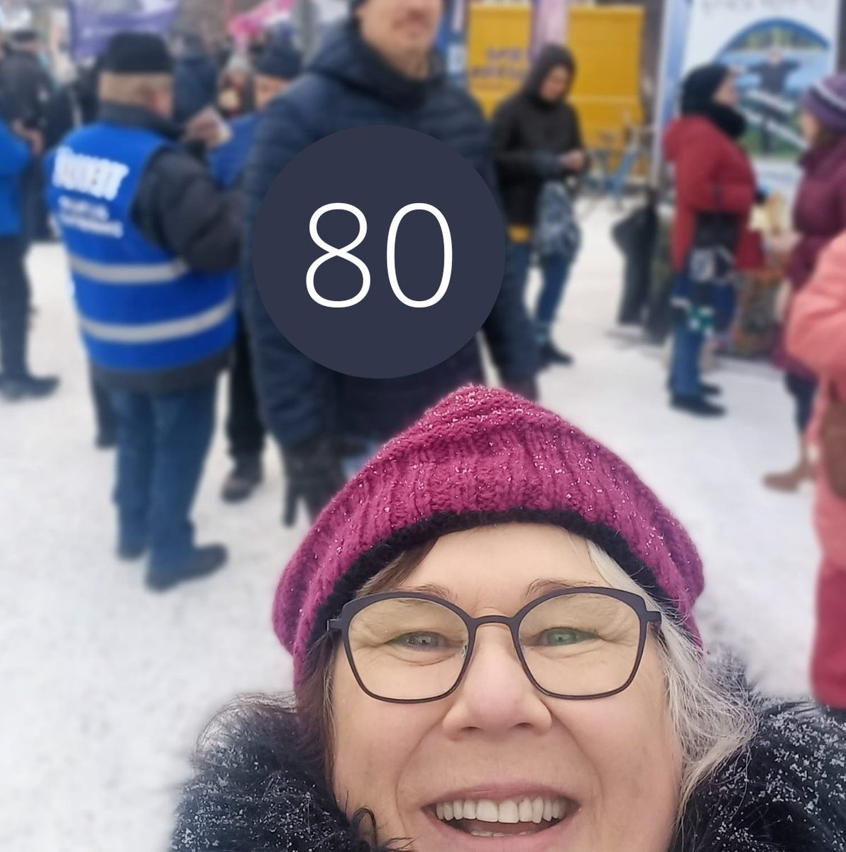 Pipsabe's tweet photo. Maanantaimarkkinoiden kautta työmaalle. Hyvä viikko tästäkin on tulossa! https://t.co/CXKHpxQBGe